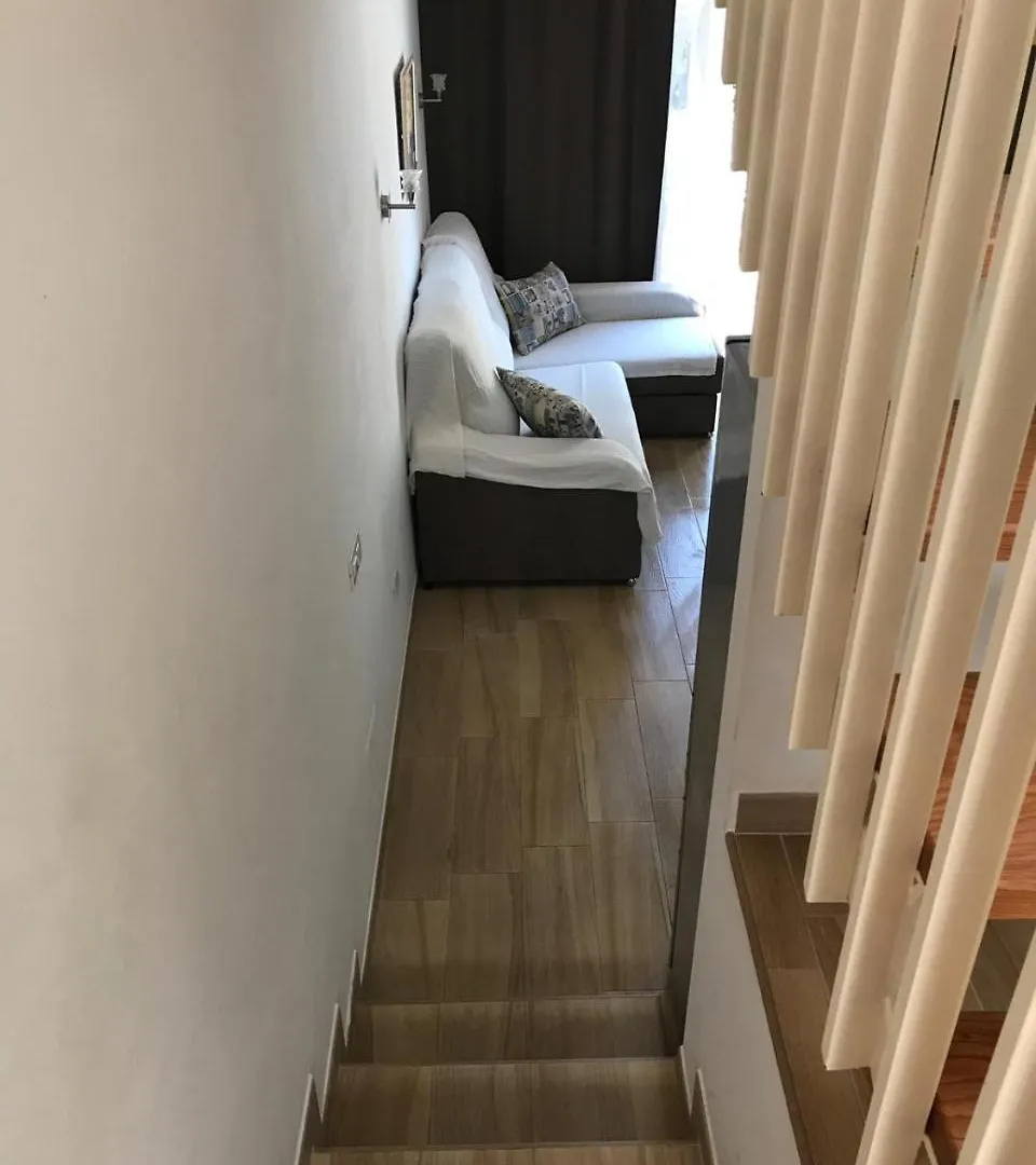 Apartment Virginia Playa de las Americas  0*, Playa de las Americas (Tenerife)
